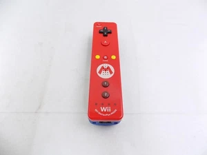 Nintendo Wii Motion Plus Super Mario Red Remote - Bild 1 von 2