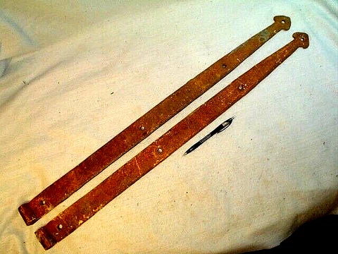 PAIR ANTIQUE 1800's HAND HAMMERED HAND FORGED 31'' BARN DOOR STRAP HINGES Cover