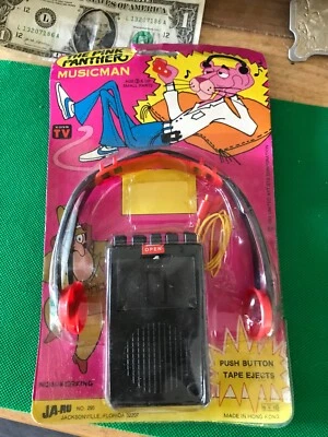 Vintag3 1983 The Pink Panther PLASTIC TOY NOT A REAL  WALKMAN  No.295 b446 - Image 1 of 4