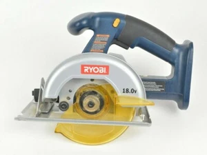 Sierra circular inalámbrica Ryobi 18V P501 5 1/2" (140 mm), compatible con iones de litio.  - Imagen 1 de 4