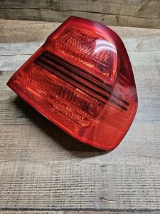 2006 BMW 330i RH Tail Light Assembly Part Number 276302 - Bild 1 von 7