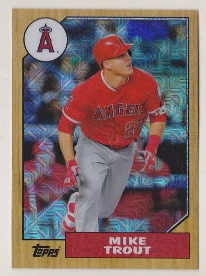 2017 Topps Mike Trout 87 SILVER PACK CHROME Anaheim Angels - Image 1 of 1