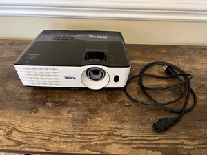 BenQ MH680 HD 1080P 3D DLP Home Theater Projector - Picture 1 of 9