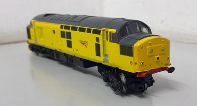 ViTrains V2031-97302 Class 97/3 97302 Network Rail Yellow - OO - Spare/ Parts - Image 1 of 4