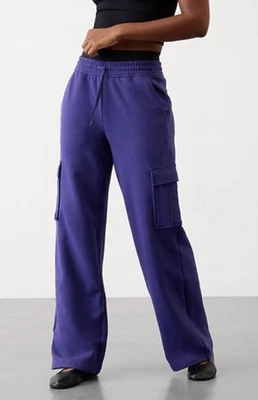 PANTALONES DEPORTIVOS ATLETA DEEP MARINE FOREVER POLAR TIRO MEDIO CARGO 575881 TALLA XS Foto 1 de 4