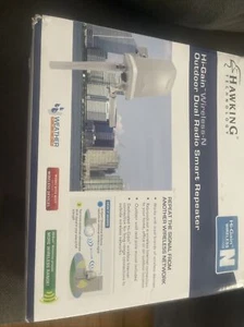 Hawking Technology HOW2R1 Hi-Gain Outdoor Dual Radio Smart Repeater - Picture 1 of 9