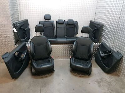 Intérieur sièges banquette cuir alcantara noir - Peugeot 208 I 5 portes Feline * - Photo 1/4