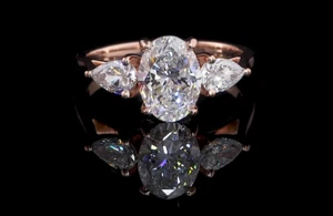 1.00 Ct Oval Three Stone Engagement Ring IGI/GIA Lab Grown Diamond Proposal Ring - Picture 1 of 4