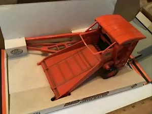 Vintage Allis Chalmers Roto Baler Deutz-Allis 1/16 Scale By Ertl NIB 1988 - Picture 1 of 8
