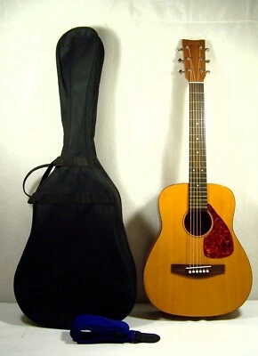 Yamaha FG-Junior JR1 Red Label Acoustic Guitar, Case, Strap - Good for Beginners - Image 1 of 4