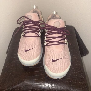 Nike Air Presto Running Damen Größe 9 rosa ohne Karton - Bild 1 von 23