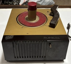 Giradischi vintage RCA Victor 45-EY-2 45 GIRI - Foto 1 di 7