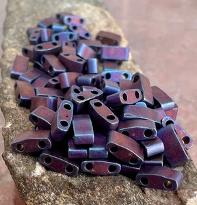 Matt Metallic Dk Himbeere Miyuki Halb TILA Perlen Zweiloch Glasperlen (50 Stück) - Bild 1 von 7