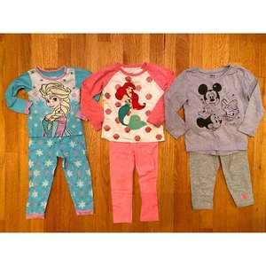 Paket 3T Disney Schlafanzüge Set 3-teilig Elsa Arielle Mickey Mouse Nachtwäsche Mädchen - Bild 1 von 5
