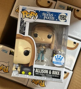 *IN HAND* Funko Pop! HOCUS POCUS Funko Shop Exclusive Allison & Binx #1592 - Picture 1 of 2