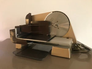 Graef Allesschneider Typ FA-174T Wellenmesser Schneidemaschine GOLD Gebrauchsanw - Bild 1 von 7