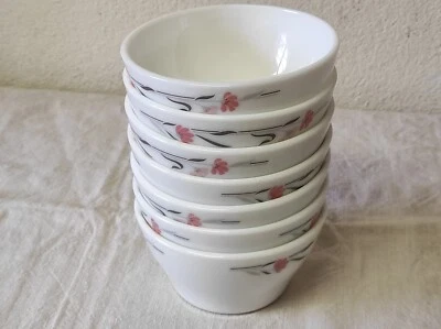 Lot de 7 Bols  Pyrex déco floral - Photo 1/4