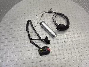 2004 04-05 Kawasaki ZX10R ZX1000 ZX1000D ZX10 interruptor derecho cable acelerador fabricante de equipos originales - Imagen 1 de 13