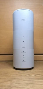 ZTE MC801A 5G Router - Weiß Unlocked with 5g Antenne - Photo 1/9