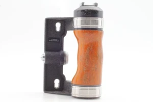 [Exc+5] ASAHI PENTAX Wood Hand Grip For 6x7 67 67II From JAPAN - Picture 1 of 8
