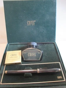 CROSS Townsend Medalist Gold Fountain Pen Set Box / Black Ink Refills - Germany - Picture 1 of 3