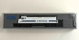 KATO N Scale 176-9005 EMD F40PH Metrolink Commuter Locomotive #800 NEW in Box - Picture 1 of 5