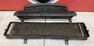 Radiador central Porsche 911 996 1999-2004 con conducto de aire 99610603750 99610603751 Foto 1 de 4