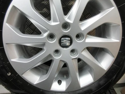 205/55R16 Sommerreifen Alufelgen original Seat Leon 3 Typ 5F Teile-Nr 5F0601025A - Bild 1 von 4