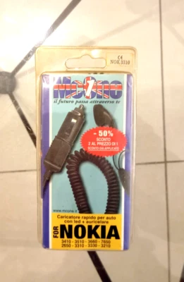 Nokia 3410 3510 3660 7650 2650 3310 3330 3210 caricatore caricabatterie + cuffie - Immagine 1 di 2