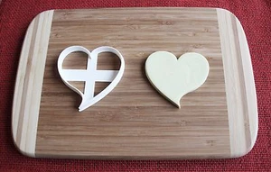 Cortador de galletas de corazón curvo sello de galletas cortador de fondant - Imagen 1 de 1