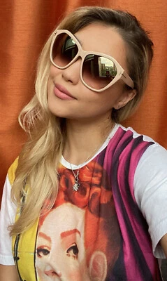 Óculos de sol feminino Tom Ford creme tamanho grande 61mm  - Imagem 1 de 4