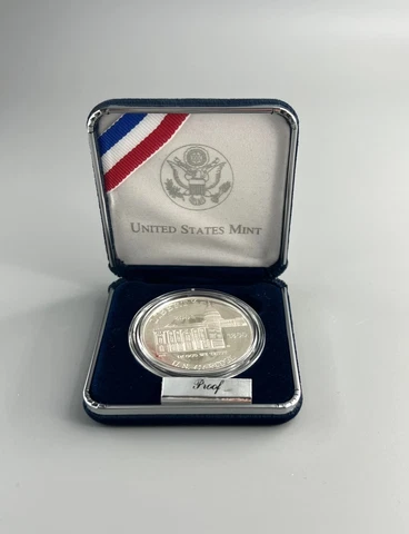 2001 P Proof $1 Capitol Visitor Center Commemorative Silver Dollar Cover