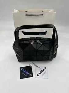 Baobao Issey Miyake schwarze Mini Handtasche Beuteltasche Tasche Outlet Produkte neu mit Etikett - Bild 1 von 6
