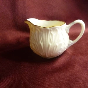 Lenox - Woodland Collection - Milchkännchen mit 24K Goldrand - Hergestellt in den USA - GEBRAUCHT, IN EINWANDFREIEM ZUSTAND - Bild 1 von 5