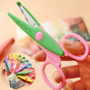 1 pairs Set Zigzag/Wavy Card Funky Scissor Craft Blades Paper Kids/Children - Picture 1 of 18