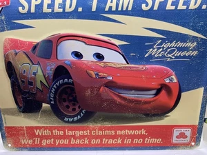 Disney-Pixar Cars Blechschild Speed Lighting McQueen von State Farm 13,5"x11" - Bild 1 von 5