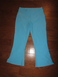 M YOUTH 10-12 inseam 20" ❤️ NIKE ❤️ PANTS BLUE ❤️ GIRL SPORTS RUN CROPPED NEW - Picture 1 of 4