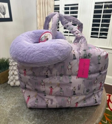 BETSEY JOHNSON LAVENDAR LG пухлый лыж кролик Weekender сумка с короткими ручками + шеи подушка - Изображение 1 из 4
