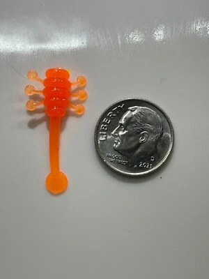 Cebos de plástico blando - Crappie - Panfish - Perfumado - 24 unidades - 1-1/8" Bender Bug Foto 1 de 3