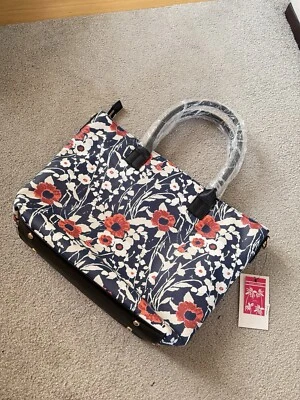 Trina Turk 花卉托特包 - 时尚宽敞全新带标签 — 第 1/2 张图片
