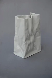 Vintage TAPIO WIRKKALA Paper Bag Vase ROSENTHAL Mid Century Modern 70s 80s 90s - Picture 1 of 8