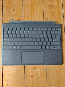 Microsoft Surface Pro Type Cover Platin Grau - Bild 1 von 2