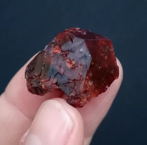 Garnet from Gilgit Baltistan Pakistan. - Picture 1 of 7