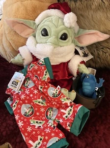 Star Wars Mandalorian Baby Grogu 15" Build Bear Christmas Santa Robe Hat Plush - Picture 1 of 5