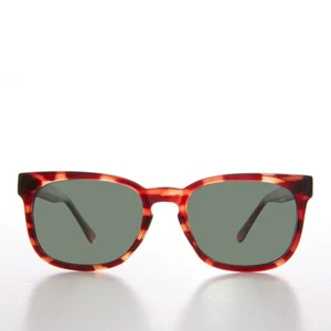 Square Vintage Sunglass with Brown Classic Frame and Keyhole Bridge - Hudson - Picture 1 of 3