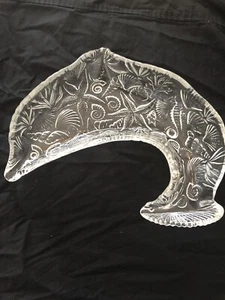 Delfinförmige Glasschale mit Fuß und erhöhten Muscheln! Selten! Fund. - Bild 1 von 9