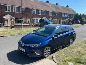 2016 Toyota Auris Estate 1.6 Diesel - Picture 1 of 14
