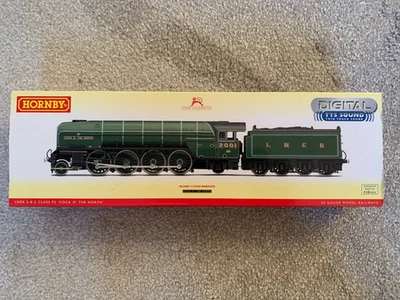 Hornby 00 LNER Cock O The North Class P2 Digital Sound Locomotive (R3246TTS) - Image 1 of 4