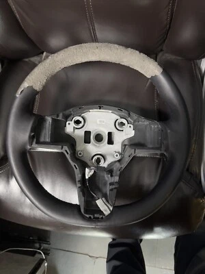 2021-2023 Tesla Model 3/Y Steering Wheel Leather Black OEM 1095222-00-K W/Heat - Image 1 of 4