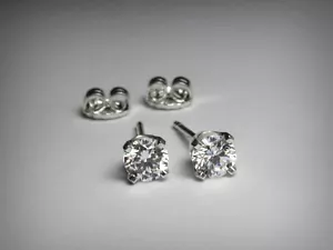 NEW! Quality Genuine Diamond Stud Earrings. .50 Carat. SI-H. 14K W. Free Ship. - Picture 1 of 5